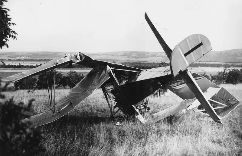 Airplane, wreck, picture, biplane Fortepan 25291