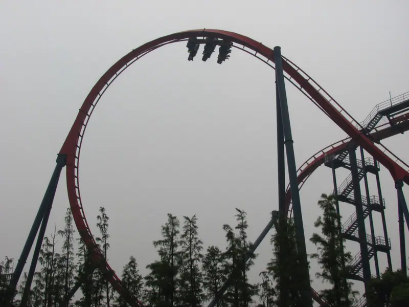 Diving Coaster - Happy Valley Shanghai 11