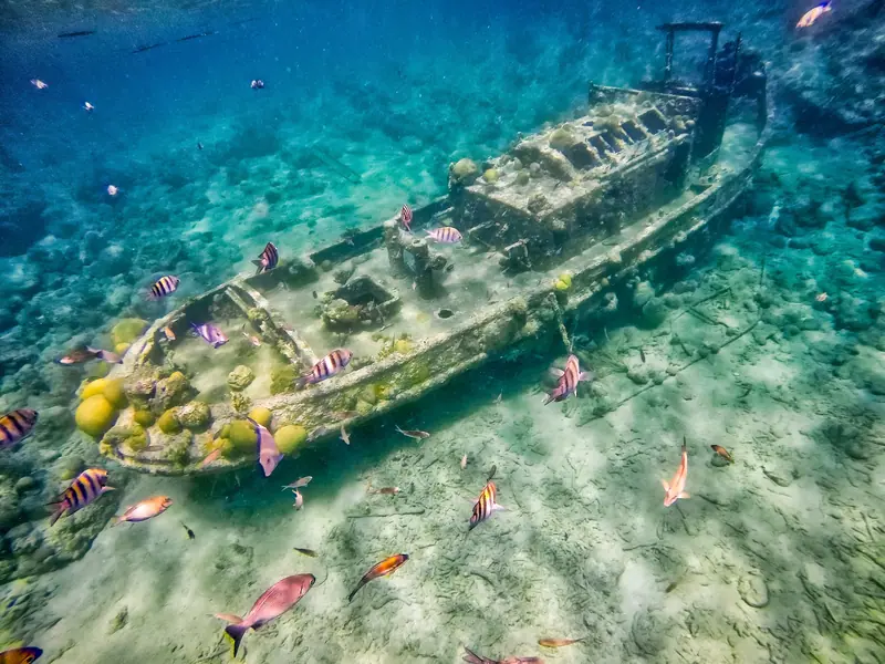 Wreck Tugboat beach